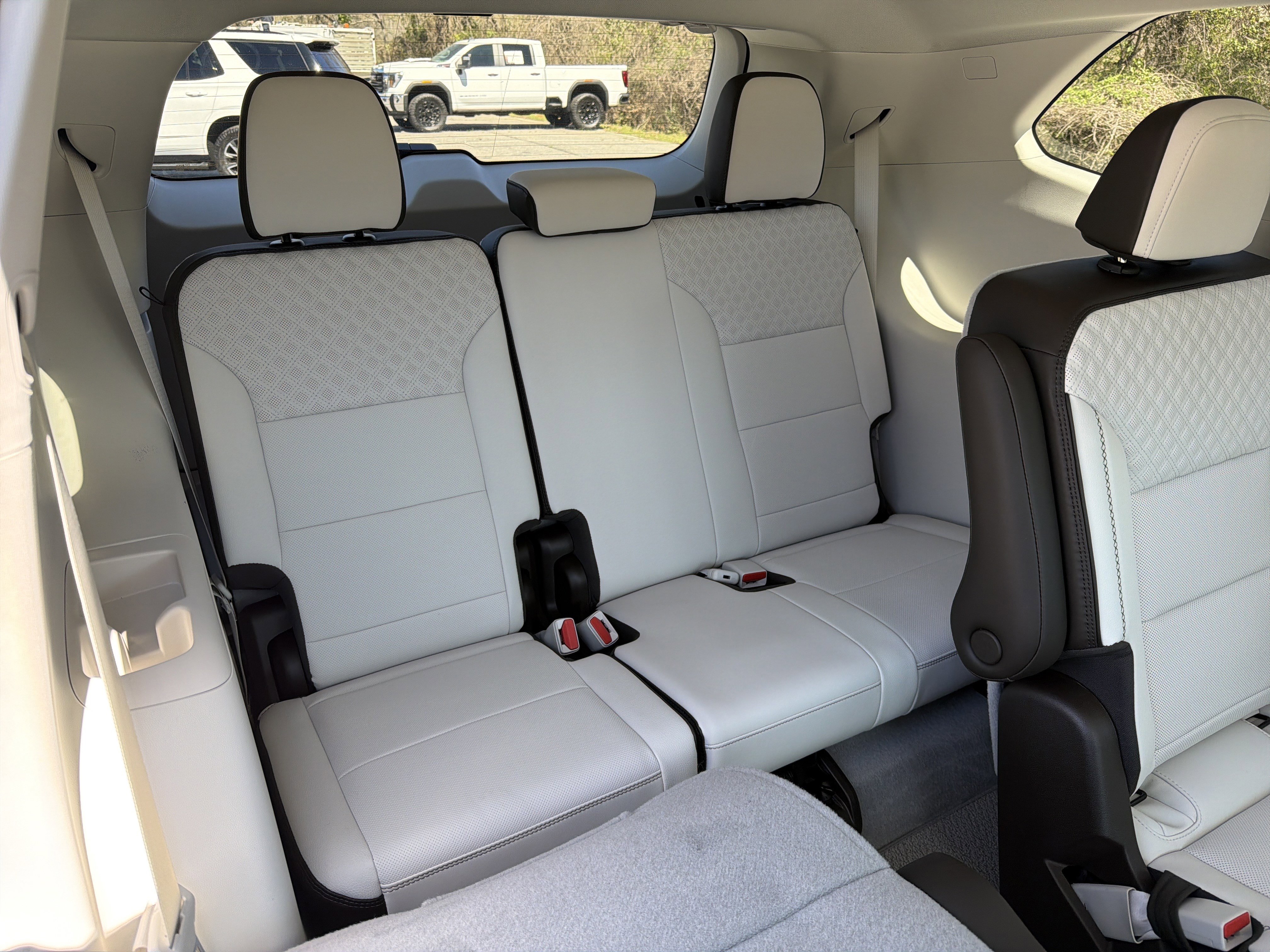 New 2026 GMC Acadia Denali w/ Super Cruise Package image 20