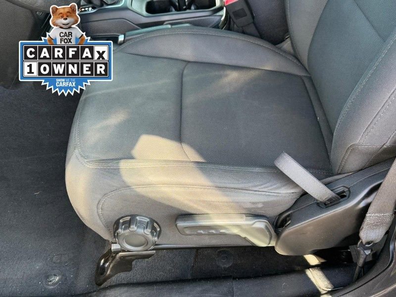 Used 2019 Jeep Wrangler Unlimited Sport image 13