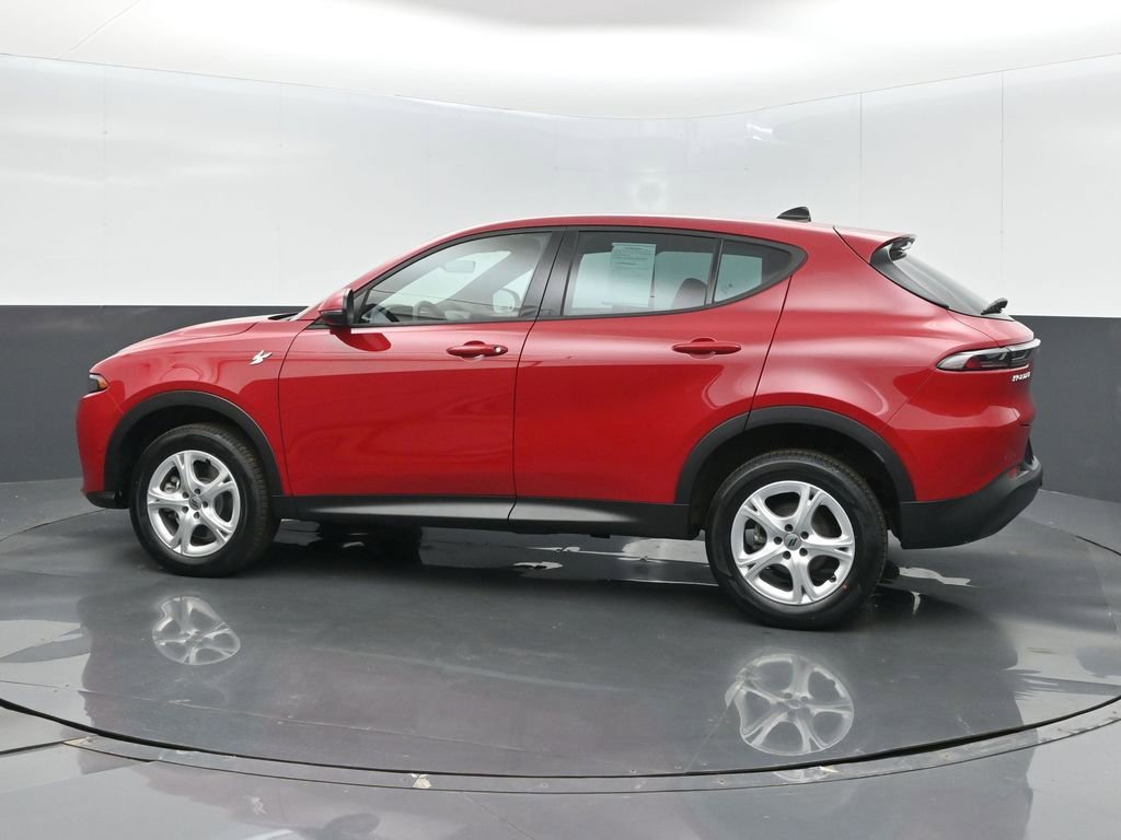Used 2024 Dodge Hornet GT w/ Cold Weather Group AWD/4WD image 13