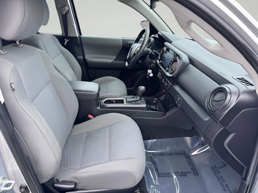 Used 2022 Toyota Tacoma SR w/ SR Convenience Package image 26