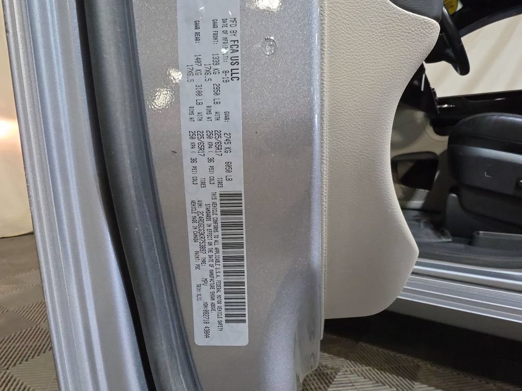 Used 2019 Dodge Grand Caravan SXT FWD image 26