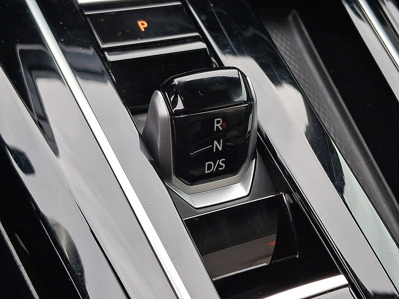 Used 2024 Volkswagen GTI S image 15