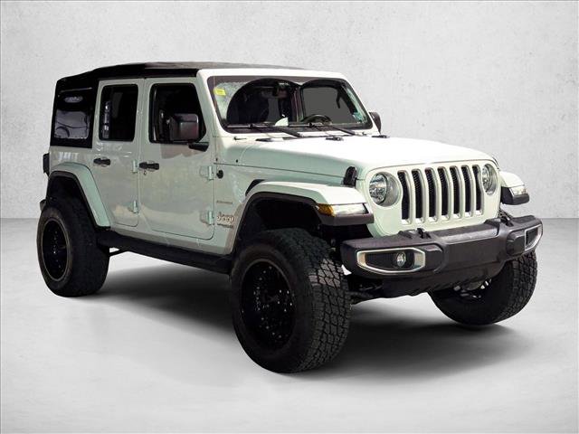 Used 2018 Jeep Wrangler Unlimited Sahara image 3