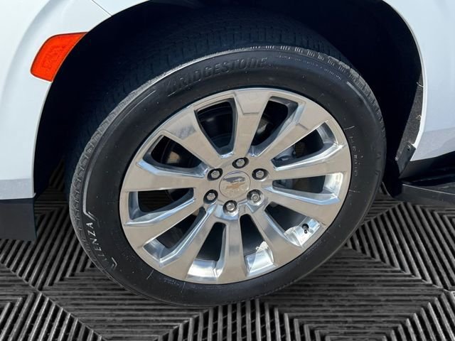 Used 2023 Chevrolet Tahoe Premier AWD/4WD image 9