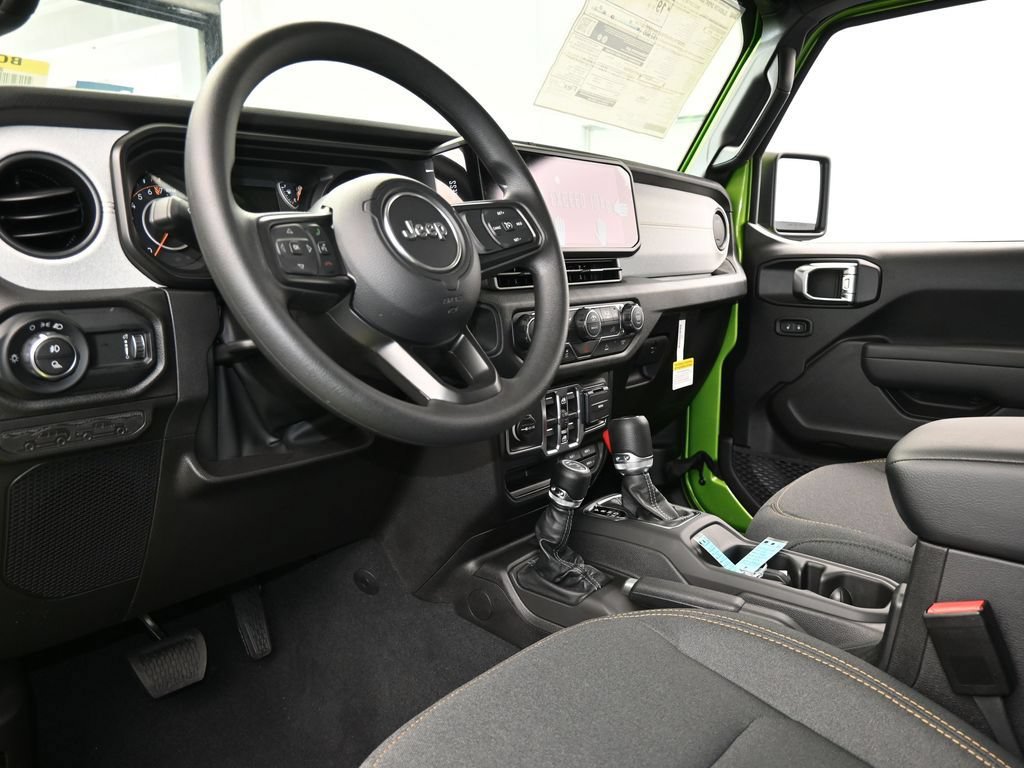 New 2026 Jeep Gladiator Sport AWD/4WD image 12