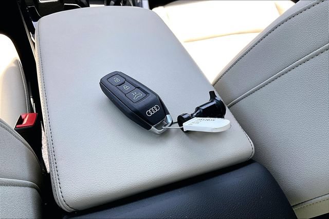 Used 2025 Audi Q5 Premium Plus w/ Premium Plus AWD/4WD image 35