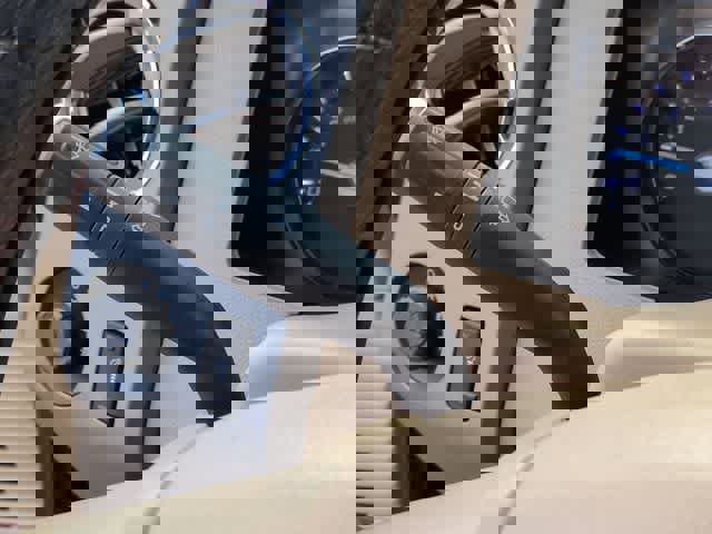 Used 2012 Ford F250 King Ranch w/ King Ranch w/Chrome Pkg image 27