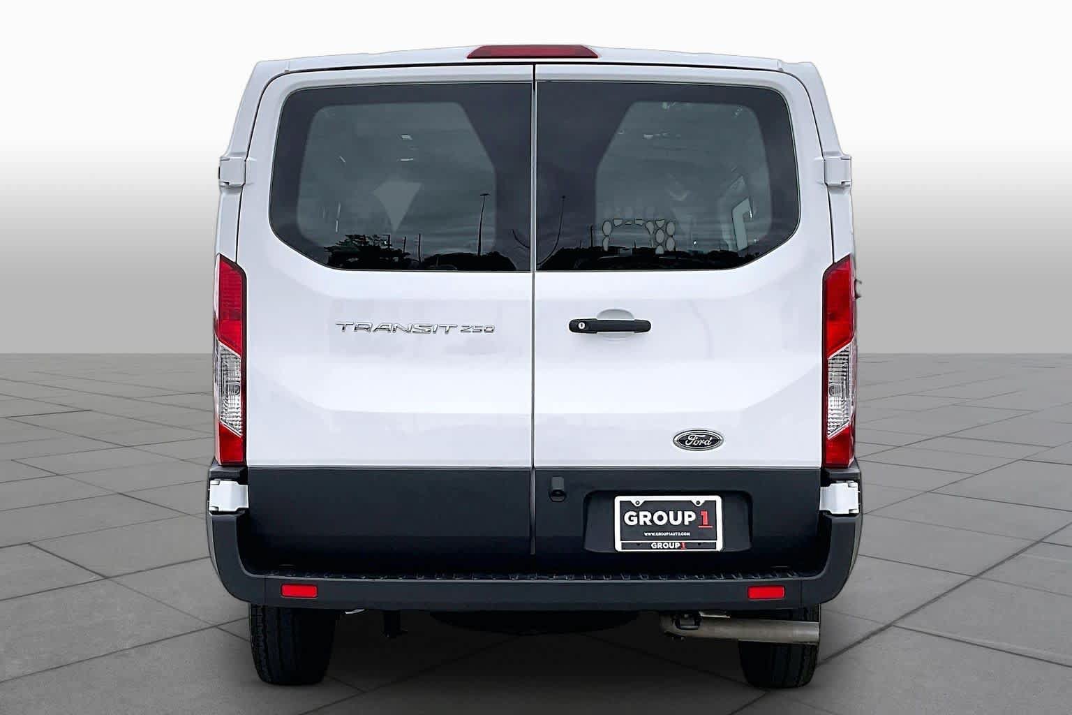Used 2025 Ford Transit 250 Low Roof w/ Exterior Upgrade Package RWD image 5