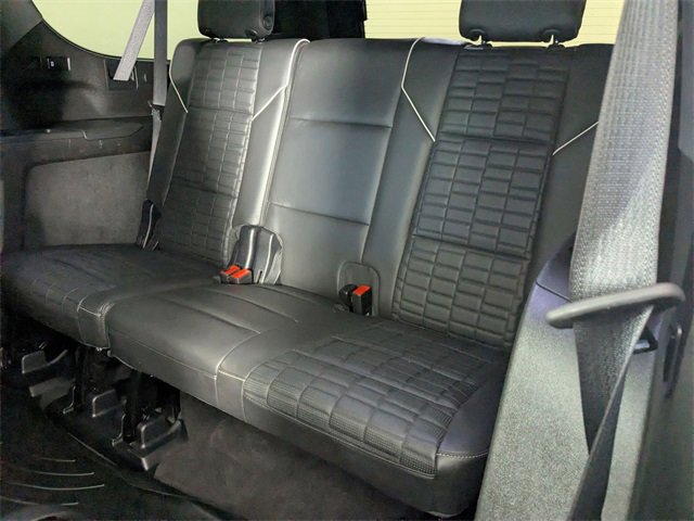 Used 2023 Cadillac Escalade ESV Sport Platinum w/ LPO, ONYX Package image 33