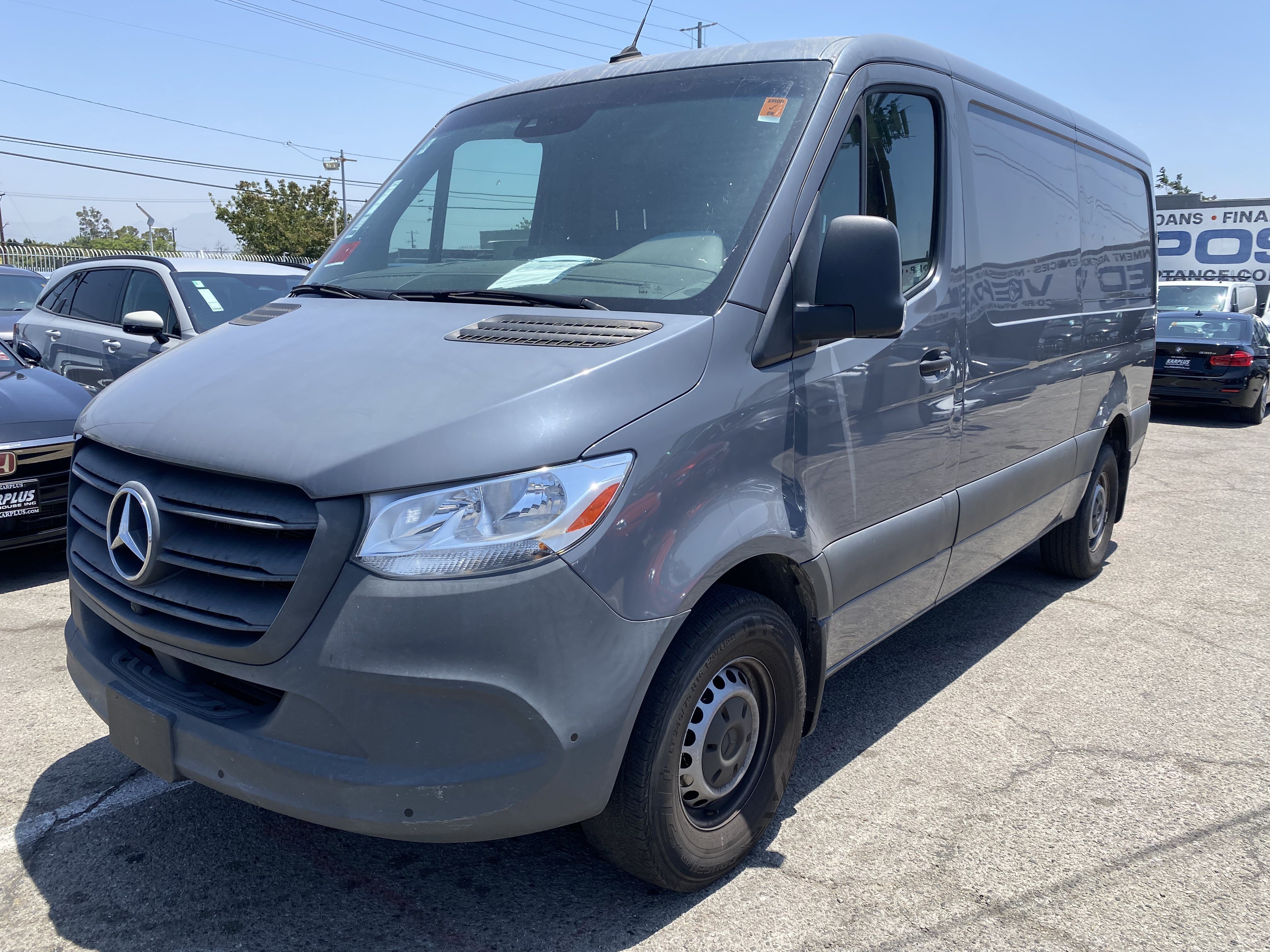 Used 2021 Mercedes-Benz Sprinter 2500 w/ Premium Package image 2