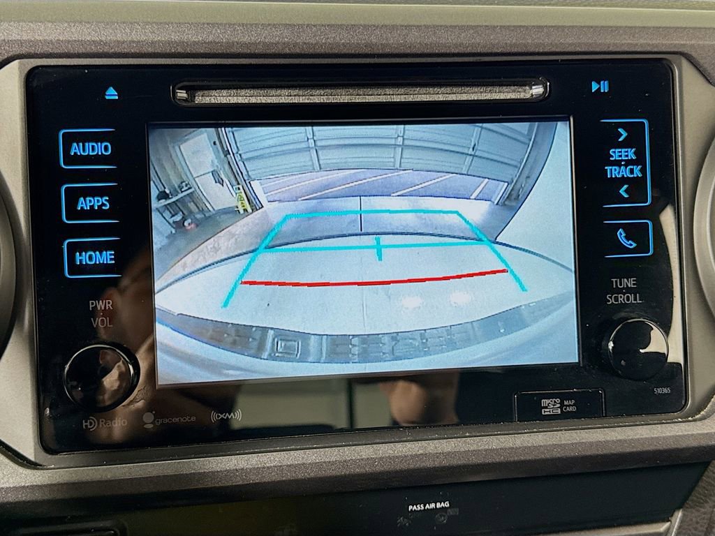 Used 2019 Toyota Tacoma TRD Off-Road AWD/4WD image 30