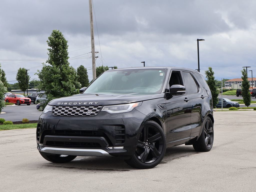 Used 2025 Land Rover Discovery Metropolitan Edition