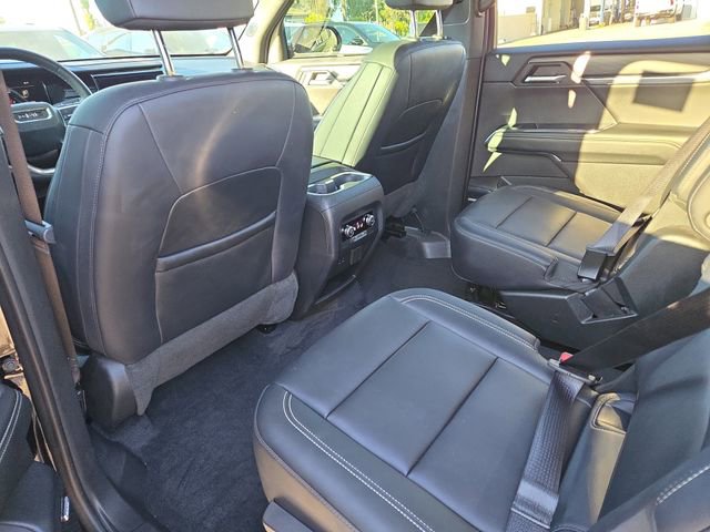 Used 2024 GMC Acadia Elevation FWD image 8