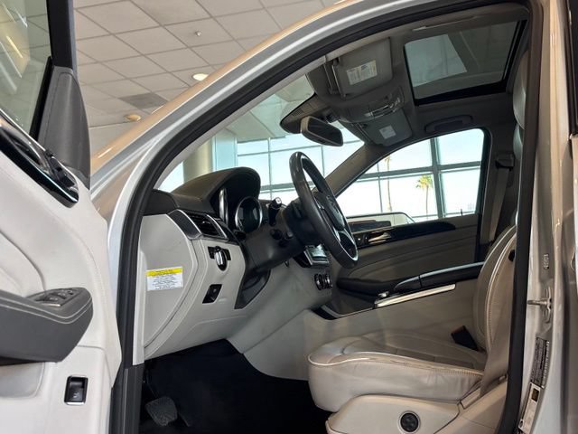 Used 2014 Mercedes-Benz ML 550 4MATIC image 20
