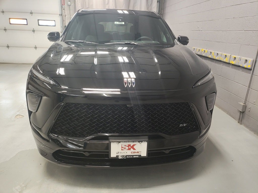 New 2026 Buick Enclave Sport Touring w/ Power Package image 6