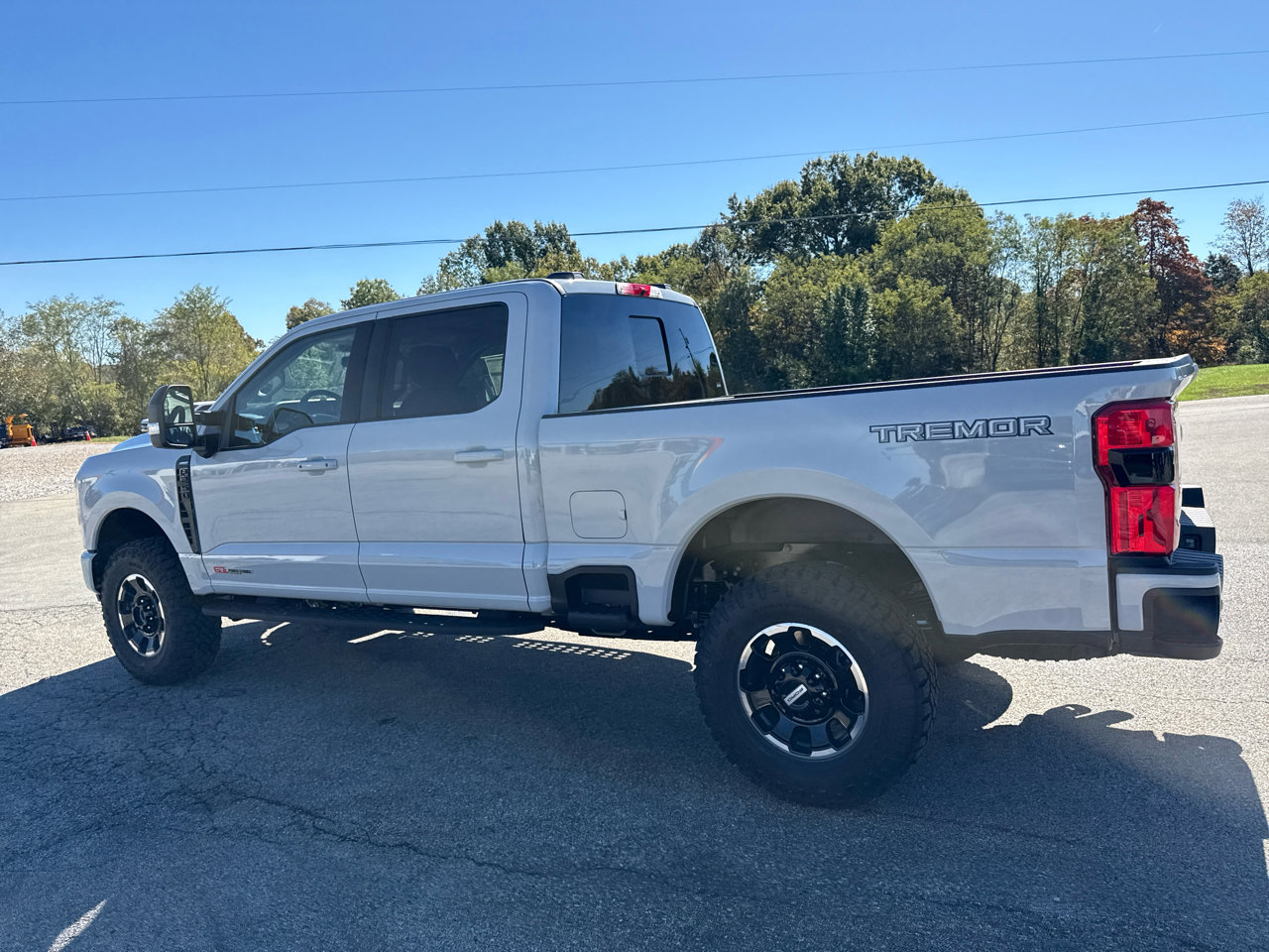 New 2026 Ford F250 Lariat w/ Tremor Off-Road Package image 8