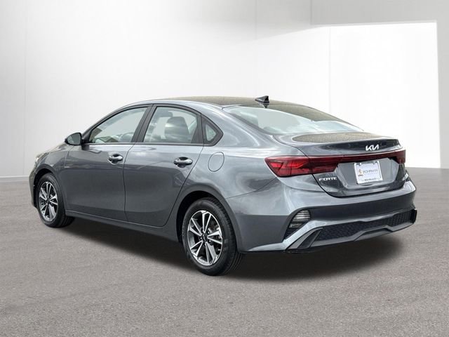 Used 2024 Kia Forte LXS image 30