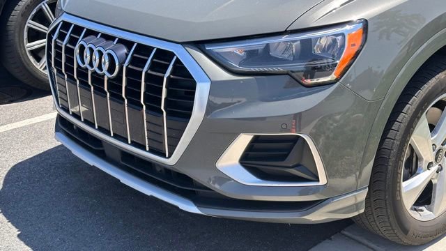 Used 2021 Audi Q3 2.0T Premium w/ Convenience Package AWD/4WD image 11