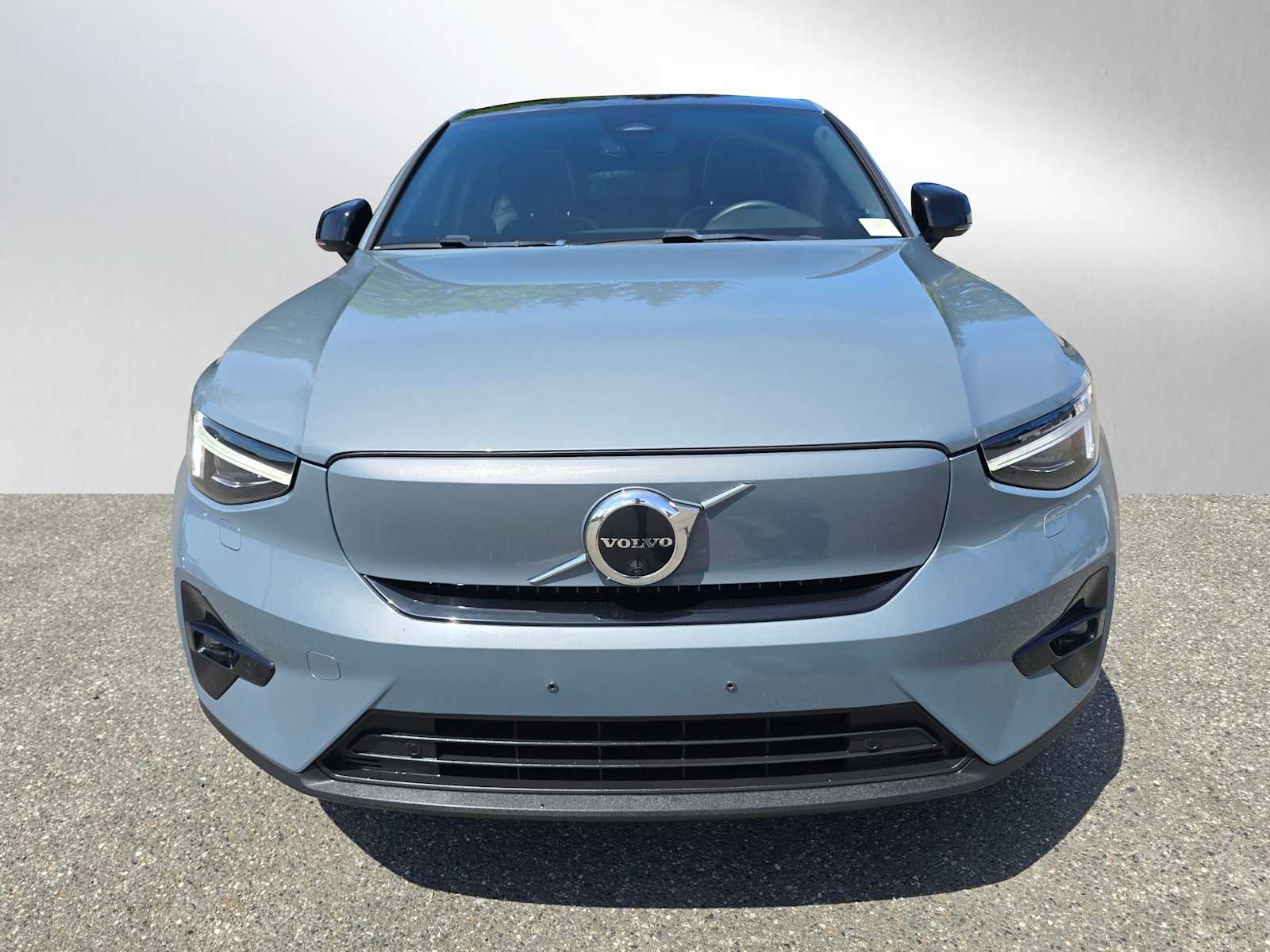 Used 2023 Volvo C40 P8 Recharge Ultimate AWD/4WD image 8