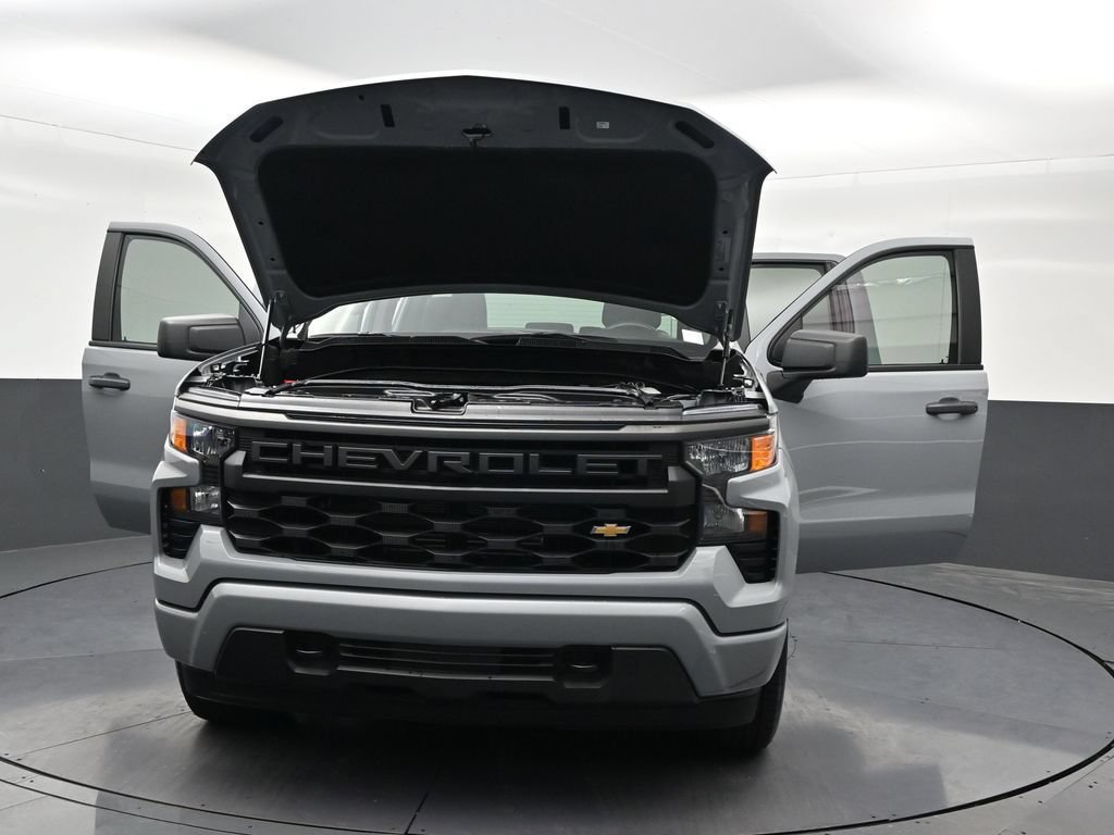 Used 2025 Chevrolet Silverado 1500 Custom RWD image 36