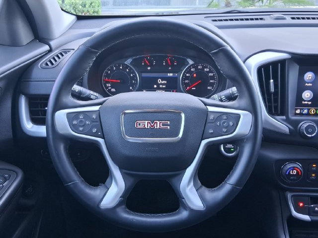 Used 2023 GMC Terrain SLT AWD/4WD image 10