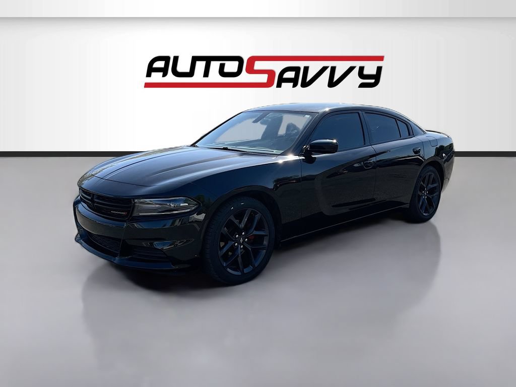 Used 2023 Dodge Charger SXT w/ Blacktop Package RWD image 3