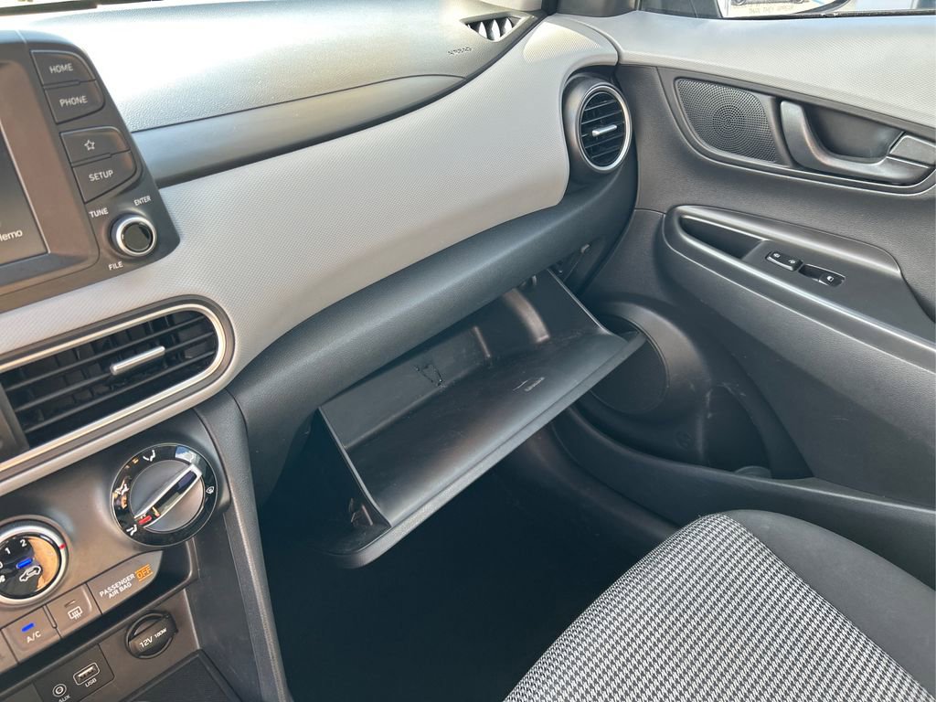 Used 2019 Hyundai Kona SE image 24