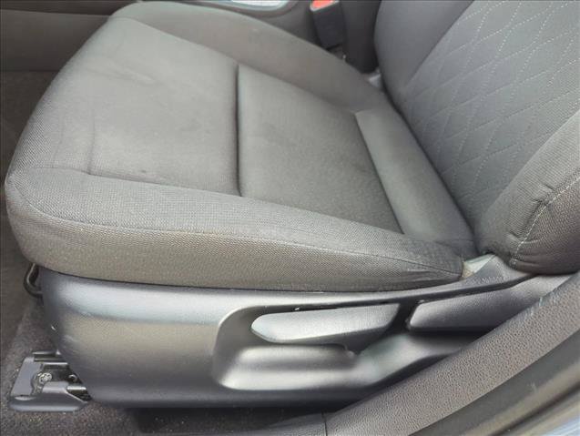 Used 2023 Toyota Corolla LE w/ LE Convenience Package FWD image 11