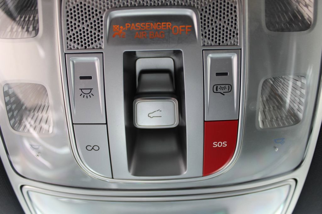 Used 2023 Genesis GV70 2.5T w/ Sport Prestige Package AWD/4WD image 29