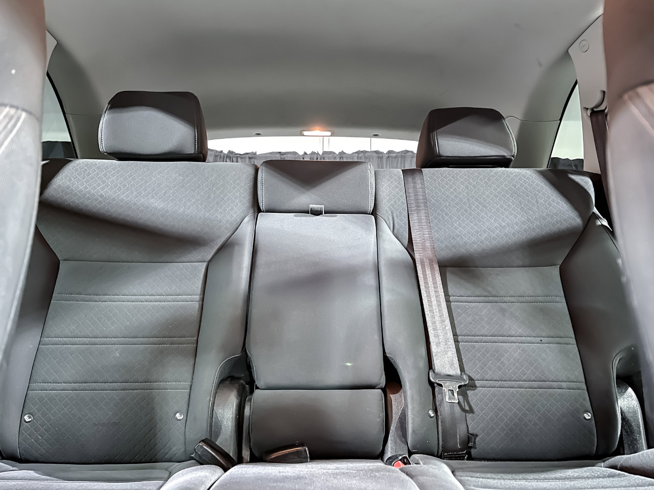 Used 2016 Kia Sorento LX image 28