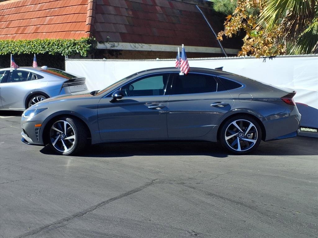 Used 2021 Hyundai Sonata SEL Plus w/ Tech Package image 3