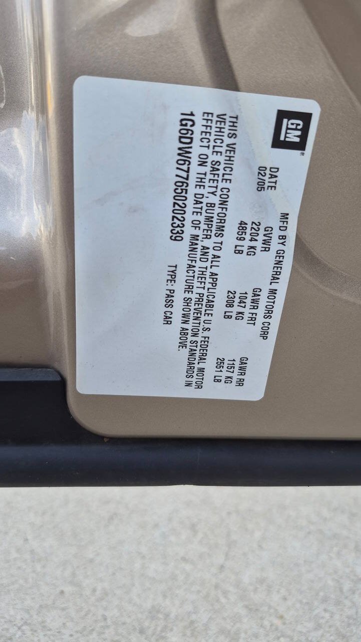 Used 2005 Cadillac STS w/ Preferred Equipment Group RWD image 56