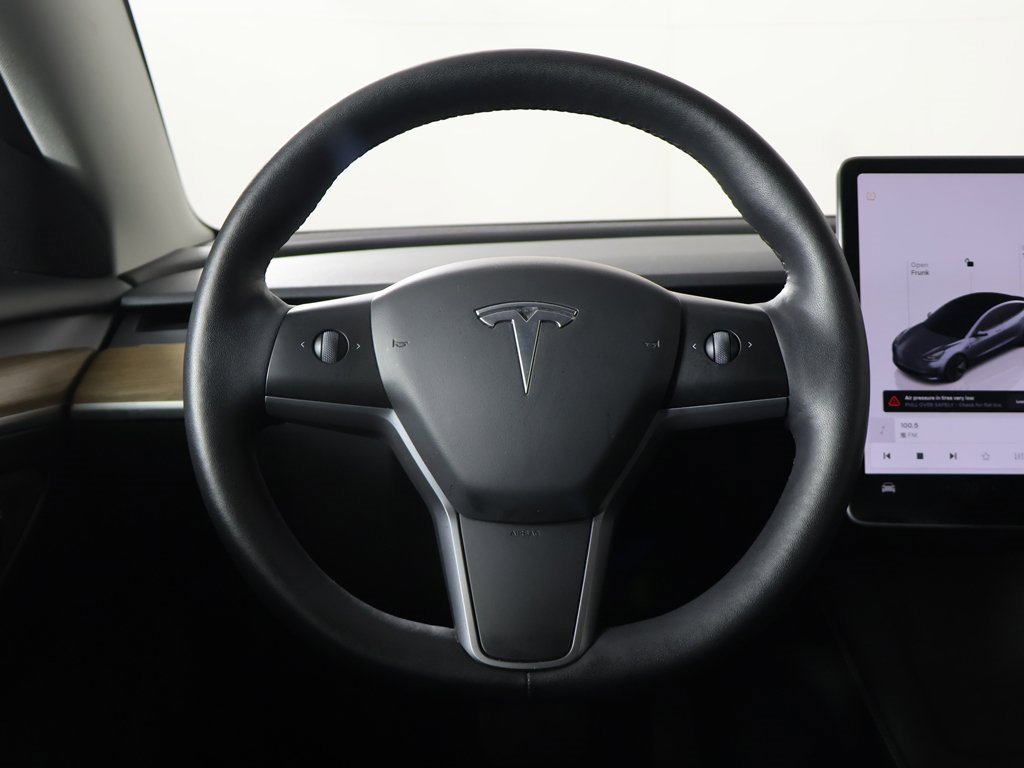 Used 2023 Tesla Model 3 Standard Range image 37
