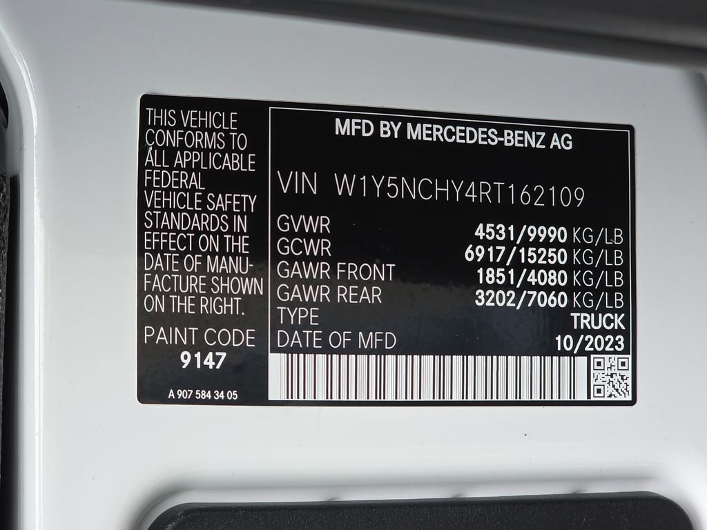 Used 2024 Mercedes-Benz Sprinter 3500 image 37