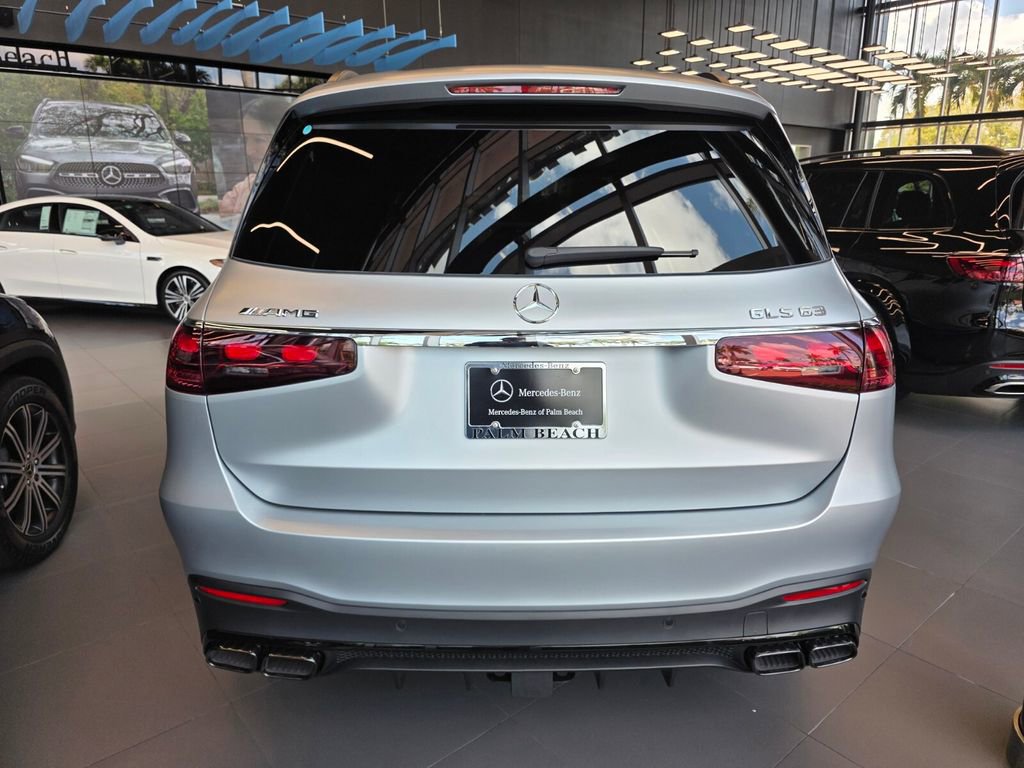 New 2026 Mercedes-Benz GLS 63 AMG 4MATIC image 4