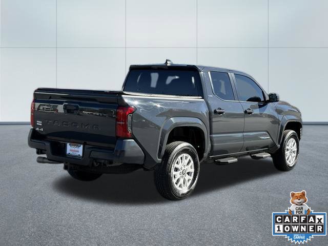 Used 2026 Toyota Tacoma SR5 AWD/4WD image 3