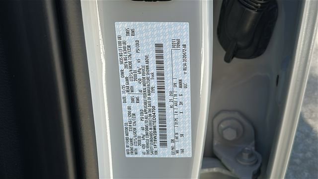 New 2026 Ford F250 Lariat w/ Black Appearance Package image 30