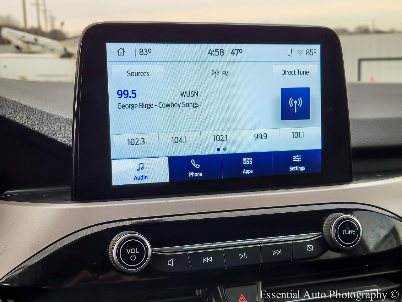 Used 2022 Ford Escape SEL FWD image 20