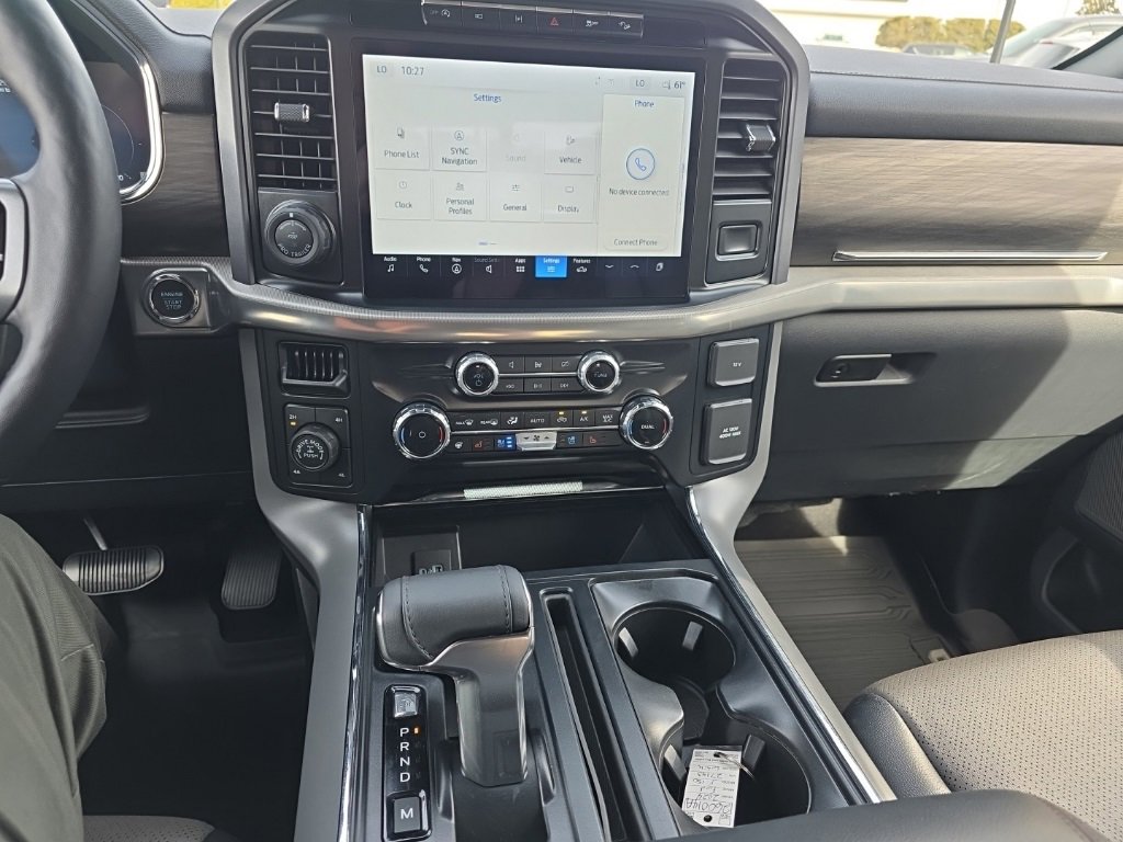 Used 2024 Ford F150 Lariat w/ FX4 Off-Road Package image 16