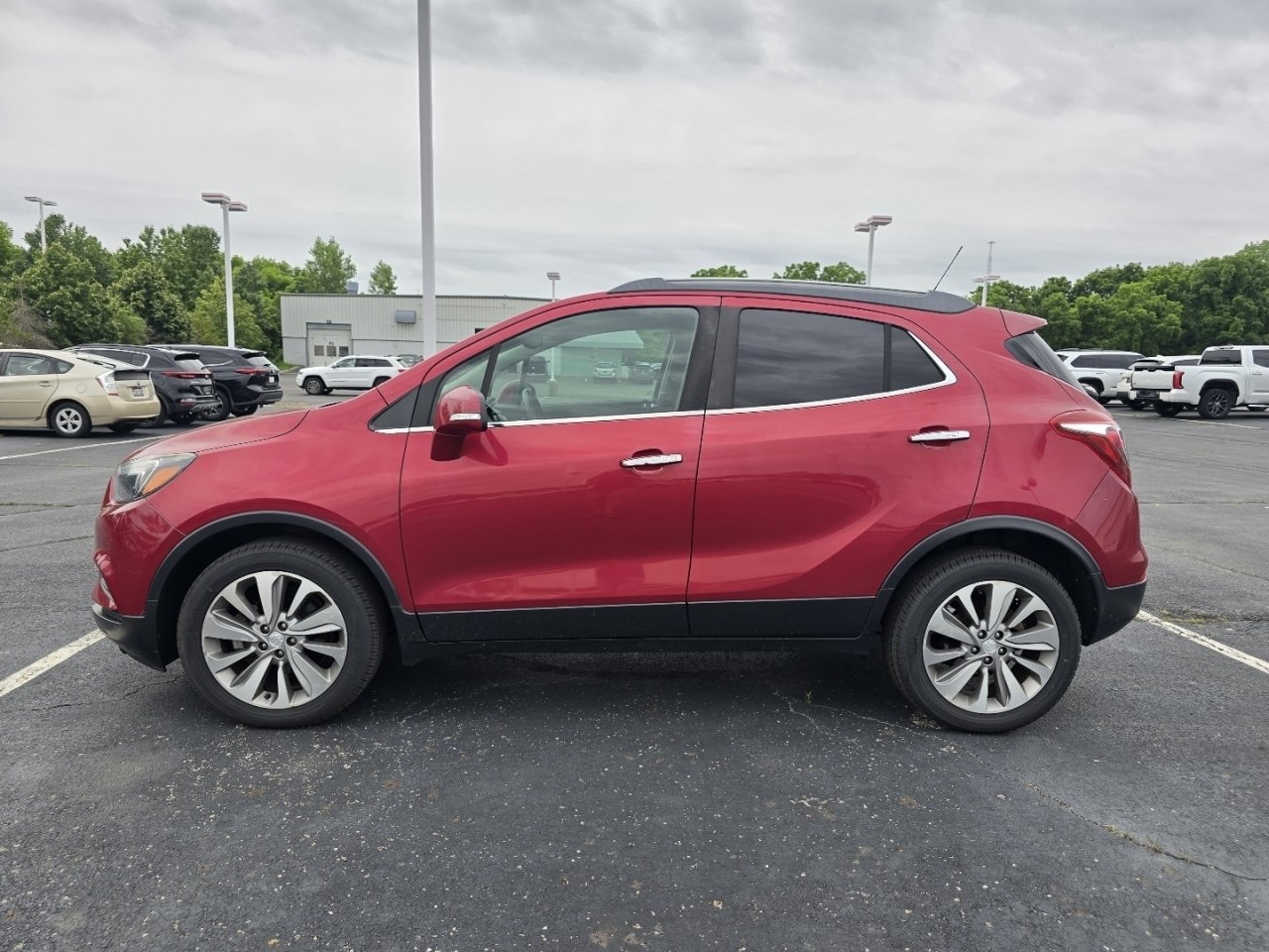 Used 2018 Buick Encore Preferred FWD image 4