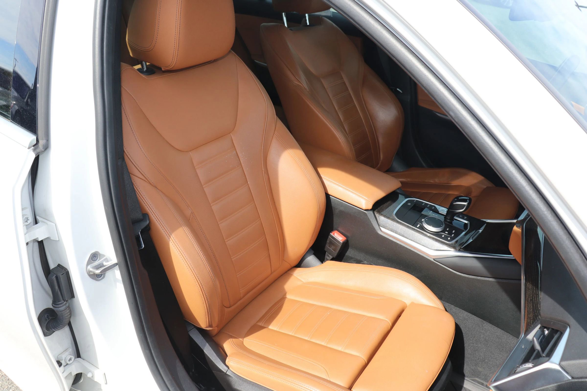 Used 2021 BMW 330i 330i Sedan 4D w/ Premium Package image 37