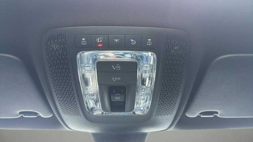 Used 2021 Mercedes-Benz A 220 w/ Premium Package image 27