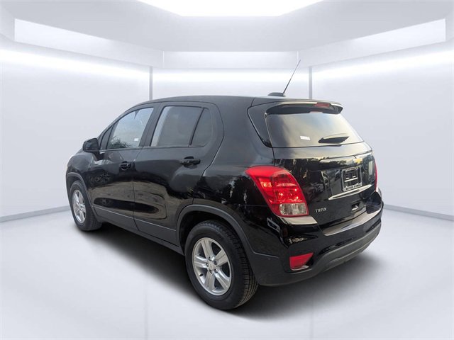 Used 2020 Chevrolet Trax LS w/ Tint and Cruise Package image 5