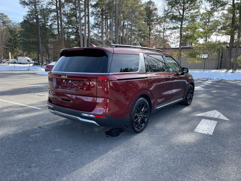 Used 2023 Kia Carnival SX Prestige image 5