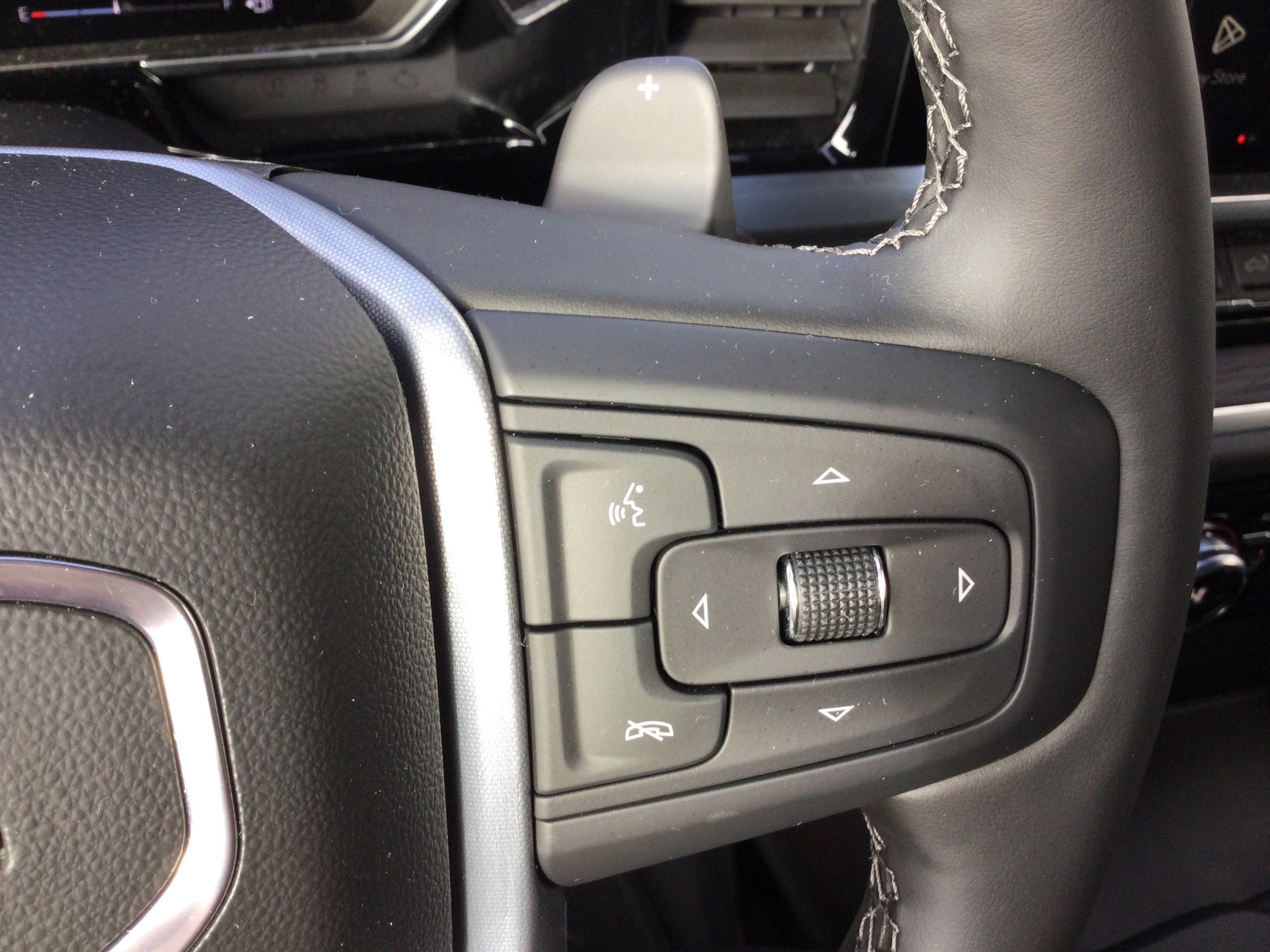 New 2026 GMC Sierra 1500 SLT w/ SLT Premium Plus Package image 17