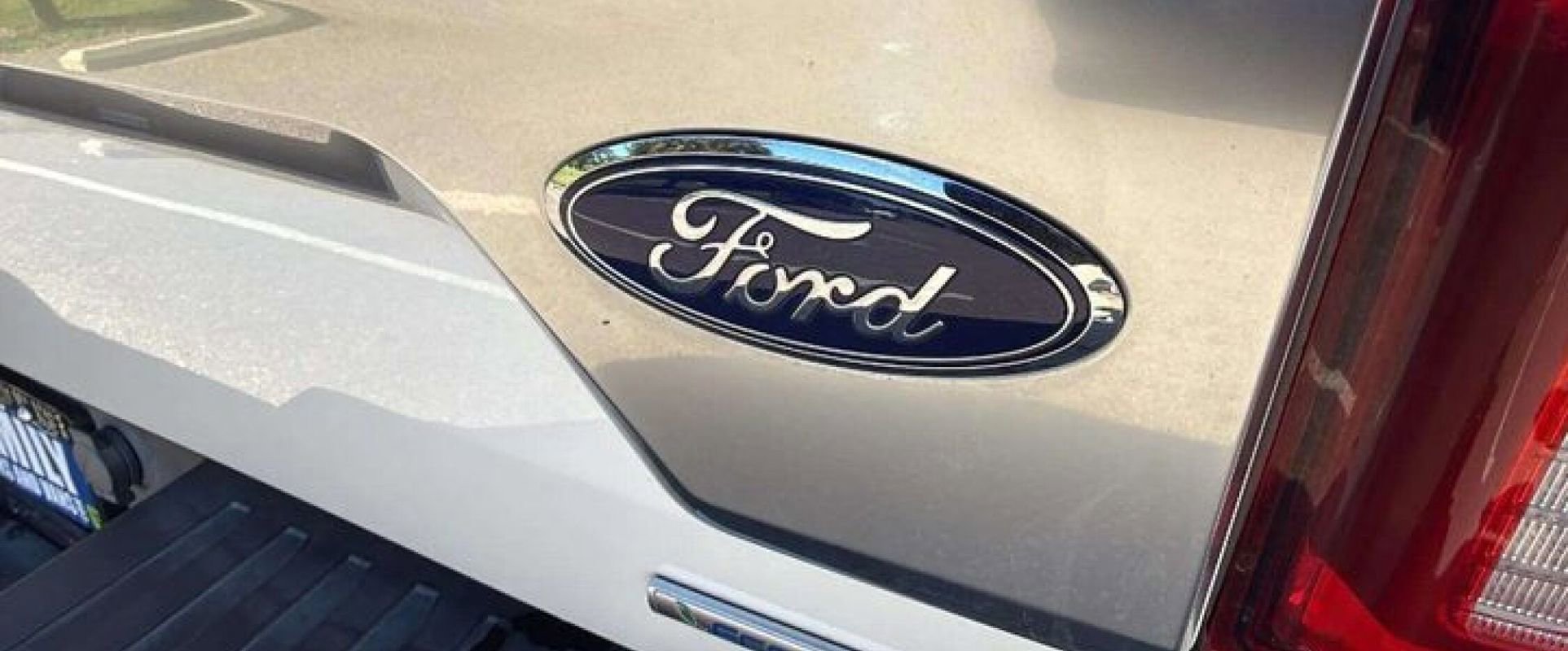 Used 2019 Ford F150 Limited w/ Trailer Tow Package image 22