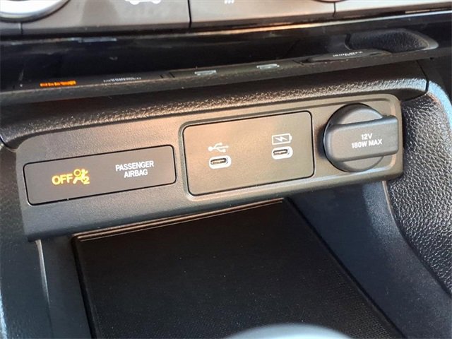 Used 2025 Honda Civic Sport image 14