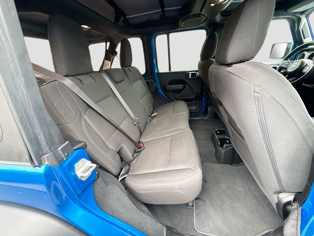 Used 2022 Jeep Wrangler Unlimited Sport AWD/4WD image 31