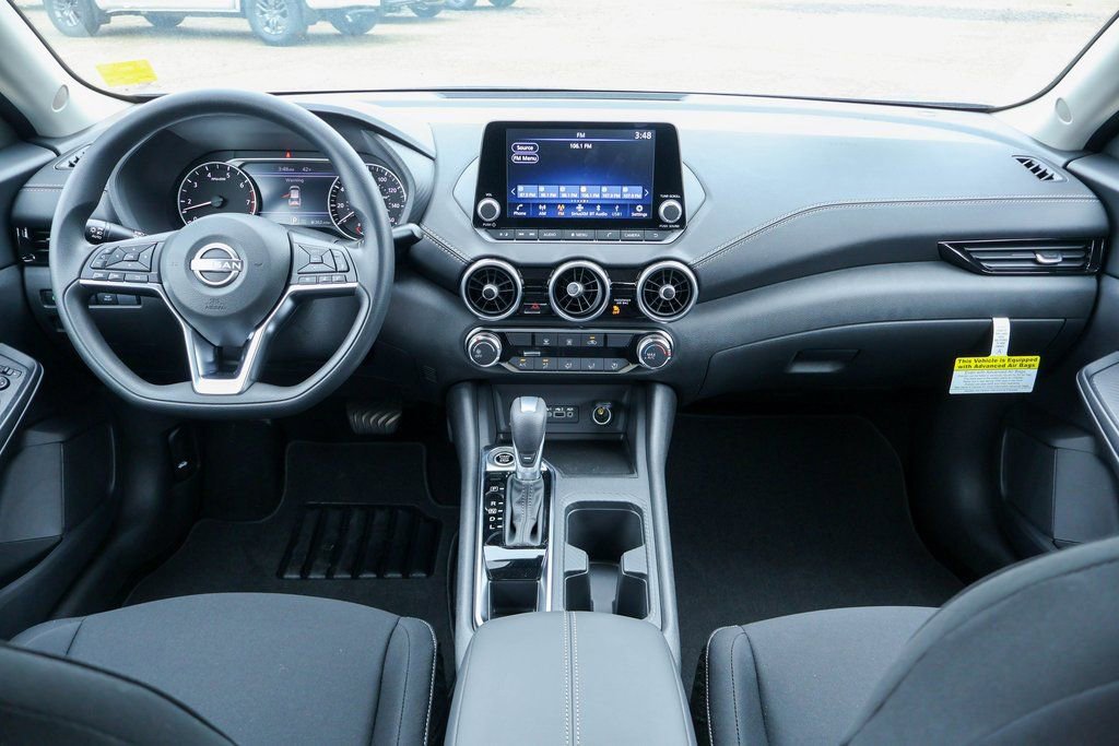 New 2025 Nissan Sentra SV image 6
