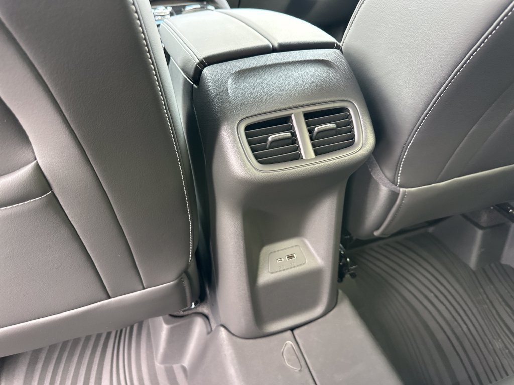 New 2026 Buick Envision Sport Touring AWD/4WD image 17